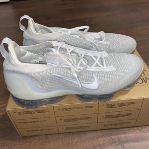 2021 All White Nike Vapormax